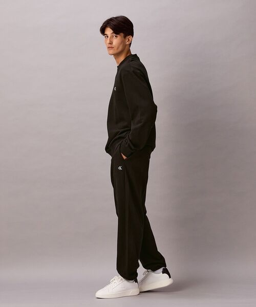 Calvin Klein(カルバン・クライン)の「モノグラム ジョガーパンツ(スウェットパンツ・メンズ・ブラック/ダークグリーン・L/M/S)」の15枚目の写真