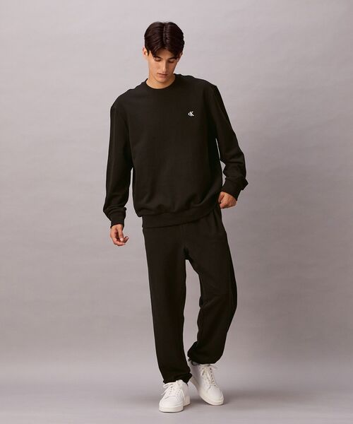 Calvin Klein(カルバン・クライン)の「モノグラム ジョガーパンツ(スウェットパンツ・メンズ・ブラック/ダークグリーン・L/M/S)」の18枚目の写真