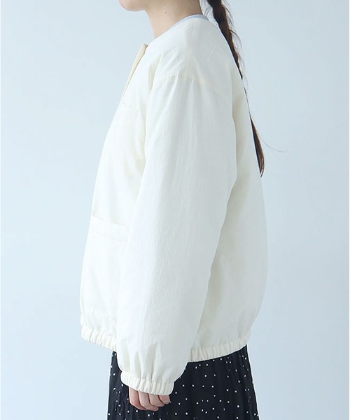 bulle de savon（ビュルデサボン）の「《early spring》100/-ブロード EDODAKI 中綿ブルゾン（ブルゾン・レディース・チャコールグレー/アイボリー・FREE）」の16枚目の写真