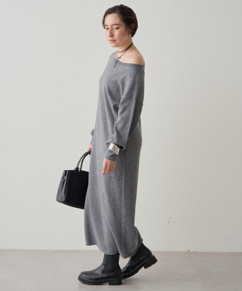 LOUNGEDRESS（ラウンジドレス）の「ウールカシミヤニットワンピース