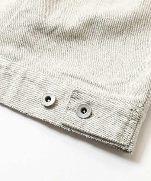 meanswhile(ミーンズワイル)の「Fade Denim Pleated Sleeve Blouse(デニムジャケット・メンズ・インディゴブルー/オフホワイト・4(XL)/3(L)/1(S)/2(M))」の14枚目の写真