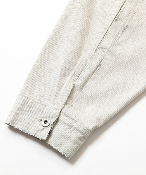 meanswhile(ミーンズワイル)の「Fade Denim Pleated Sleeve Blouse(デニムジャケット・メンズ・インディゴブルー/オフホワイト・4(XL)/3(L)/1(S)/2(M))」の15枚目の写真