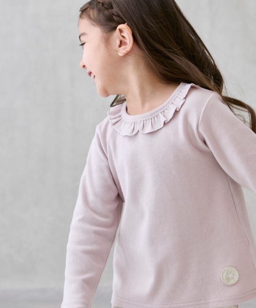 petit main(プティマイン)の「【オーガニック】フリル衿長袖Tシャツ(Tシャツ/カットソー・キッズ・キナリ/ライトピンク/オフホワイト/チャコール/ブルーグリーン・100cm/90cm/80cm/120cm/130cm/110cm)」の8枚目の写真