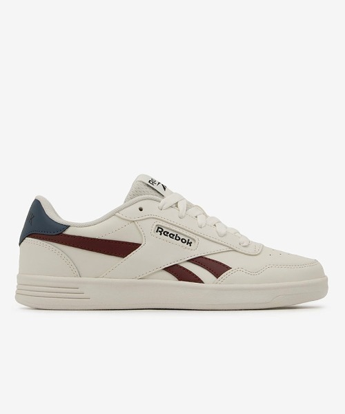 Reebok（リーボック）の「コート アドバンス / COURT ADVANCE（スニーカー・メンズ・ホワイト×グリーン/オフホワイト・22.5cm/23.0cm/23.5cm/24.5cm/24.0cm/25.0cm/25.5cm/26.0cm/26.5cm/27.0cm/27.5cm/28.0cm/28.5cm/29.0cm/30.0cm）」の2枚目の写真