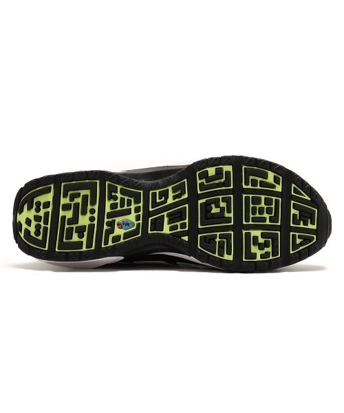 NIKE（ナイキ）の「NIKE W AIR MAX SNDR / ナイキ ウィメンズ エア マックス SNDR 【SP】（スニーカー・レディース・イエロー・23.0cm/23.5cm/24.0cm/24.5cm/25.0cm/25.5cm/26.0cm/26.5cm/27.0cm/27.5cm/28.0cm/28.5cm/29.0cm/22.0cm）」の8枚目の写真