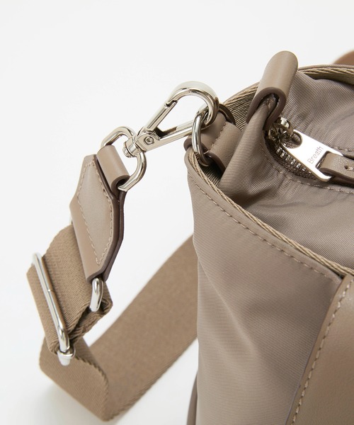 Breath TOPKAPI(ブレストプカピ)の「【Breath TOPKAPI】DAY TRIPPER デイトリッパー ナイロン 2way ミニ トートバッグ(トートバッグ・レディース・ブラック/グレイッシュベージュ/ブラウン・FREE)」の14枚目の写真