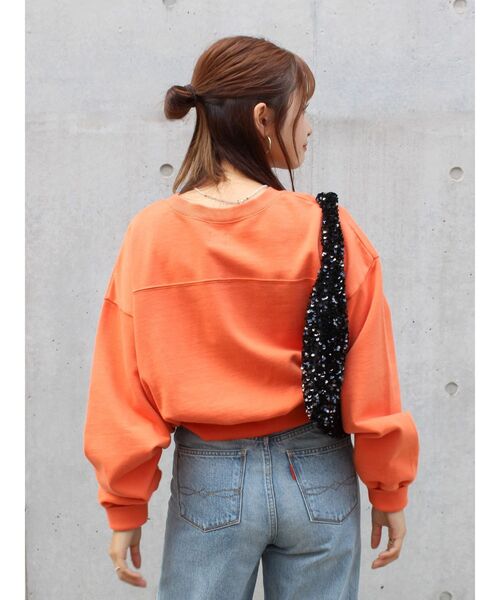 Ungrid(アングリッド)の「ロゴ刺繍ショートスウェット(スウェット・レディース・ライトグレー/オレンジ/グリーン・FREE)」の15枚目の写真