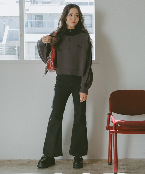 repipi armario（レピピ アルマリオ）の「ハーフZIPラインニット（ニット/セーター・キッズ・チャコールグレー×ブラック/サックスブルー/アイボリー・SMALL/LARGE/MEDIUM）」の7枚目の写真