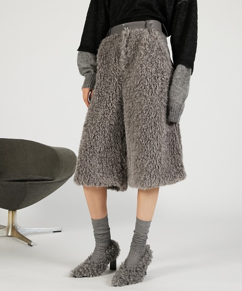 PRANK PROJECT（プランクプロジェクト）の「ファーコンビハーフパンツ / Fur Combination Half Pants（その他パンツ・レディース・ホワイト/グレー・36/38）」の10枚目の写真
