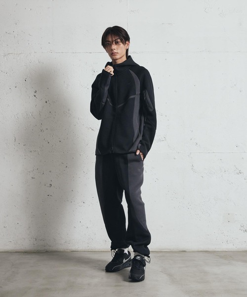 セットアップ対応商品》ナイキ テック メンズ フルジップ フリース