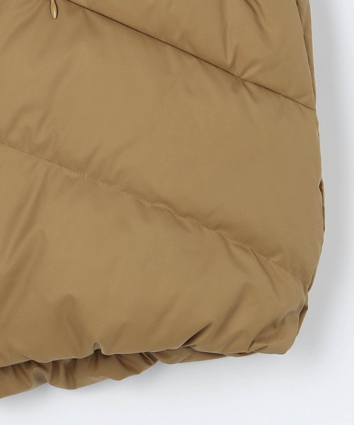 Grand PARK（グランドパーク）の「ボリュームカラーダウンベスト（ダウンベスト・レディース・オフホワイト/ブラック/グレイッシュベージュ/マスタード・FREE）」の7枚目の写真