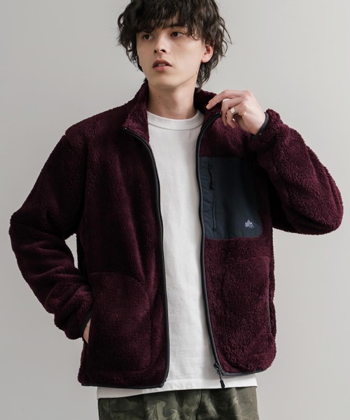 LOGOS(ロゴス)の「LOGOS ロゴス 裏地付きシャギーボアフリースブルゾン/ワンポイントロゴ入りボアジャケット(ブルゾン・メンズ・ベージュ/ブラック/ダークグリーン/ネイビー/ワイン・LL/M/L)」の5枚目の写真