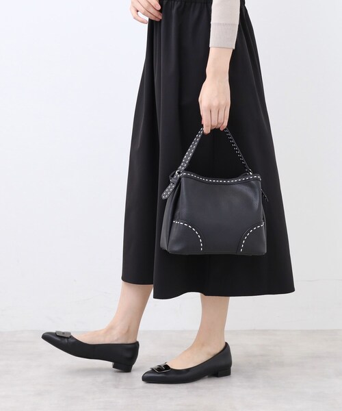 Reflect(リフレクト)の「【収納力◎/付属ストラップあり】バイカラーステッチバッグ(ハンドバッグ・レディース・ブラック/ライトベージュ/ブラウン系その他・00)」の8枚目の写真