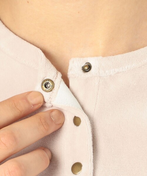 BACCA（バッカ）の「ヘビーベロア ショートカーディガン（カーディガン/ボレロ・レディース・ブラック/ライトベージュ・S）」の12枚目の写真