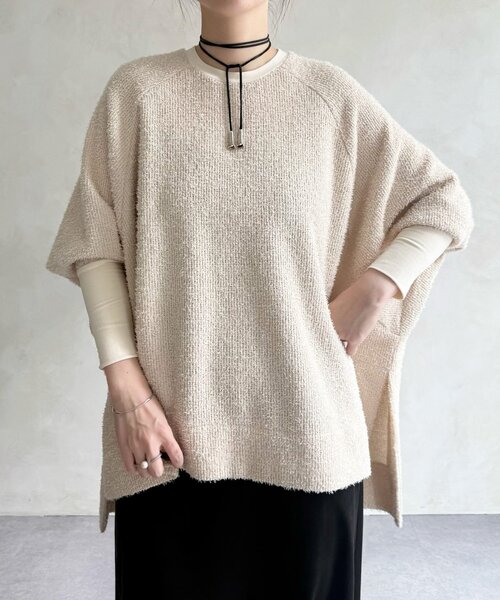 BEARDSLEY(ビアズリー)の「フリンジヤーンビッグプルオーバー(ニット/セーター・レディース・アイボリー/ブラック・FREE)」の1枚目の写真