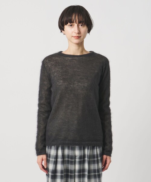 UNITED ARROWS（ユナイテッドアローズ）の「モヘヤ クルーネック ニット（ニット/セーター・レディース・ダークグレー/クリーム・FREE）」の8枚目の写真