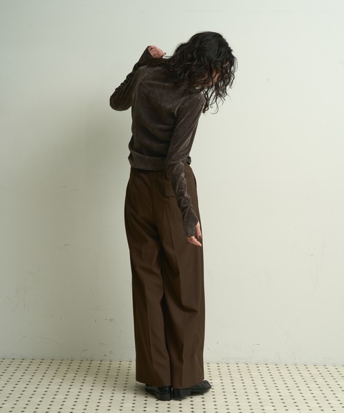 Lutim by u(ルチバイユー)の「Sheer velvet bottle neck long t-shirt / シアーベロアボトルネックロンT(Tシャツ/カットソー・レディース・ダークグレー/ブラウン/ブラック・FREE)」の20枚目の写真
