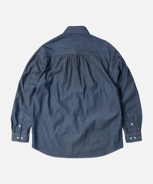 FRIZMWORKS(フリズムワークス)の「CIGARETTE POCKET CHAMBRAY SHIRT _ INDIGO(シャツ/ブラウス・レディース・その他・LARGE/X-LARGE/SMALL/MEDIUM)」の15枚目の写真