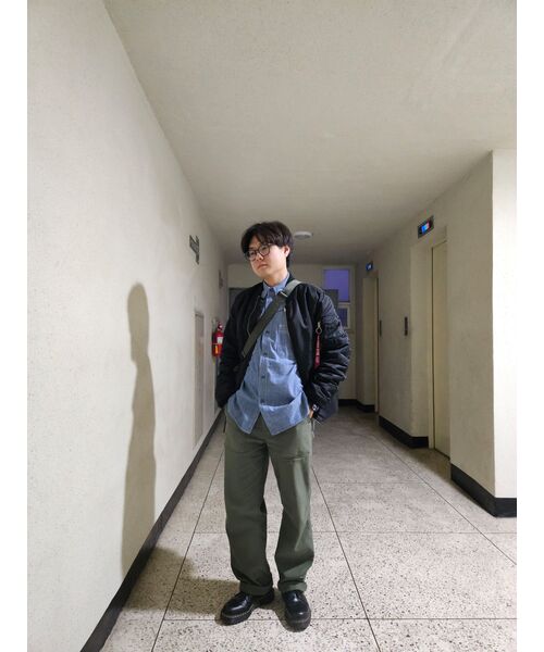 FRIZMWORKS(フリズムワークス)の「CIGARETTE POCKET CHAMBRAY SHIRT _ INDIGO(シャツ/ブラウス・レディース・その他・LARGE/X-LARGE/SMALL/MEDIUM)」の8枚目の写真