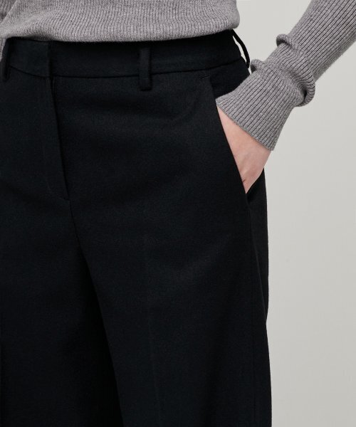 MUSINSA STANDARD WOMAN（ムシンサスタンダードウーマン）の「ウィメンズウールフランネルワイドスラックス[ブラック]（スラックス・レディース・その他・32/30/31/24/25/26/27/28/29）」の4枚目の写真