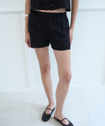 NUAKLE（ヌアクル）の「Lace Banding Shorts_Black（その他パンツ・レディース）」