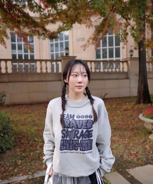 GRAVER（グレーバー）の「[ユニセックス]ストレージ スウェット_グレー（スウェット・レディース・ライトグレー・SMALL/MEDIUM/LARGE/X-LARGE）」の4枚目の写真