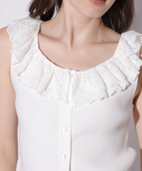 Rirandture(リランドチュール)の「カットワークレースフリルタンク(ニット/セーター・レディース・ホワイト/ライトブルー/ブラック・2)」の6枚目の写真
