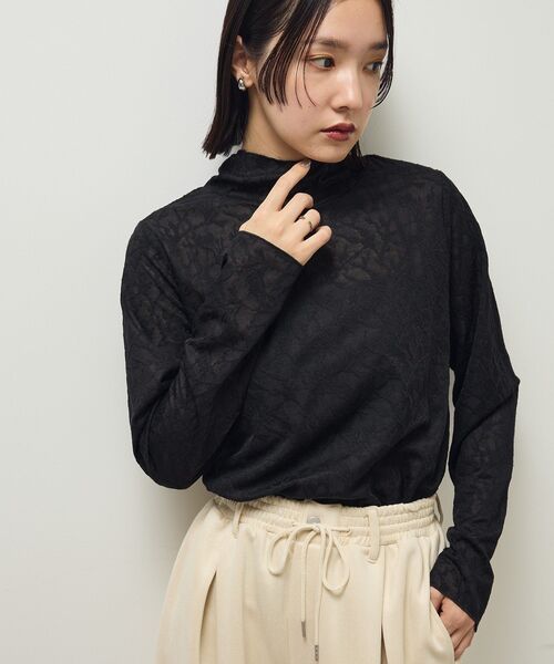 Green　Parks（グリーンパークス）の「レースハイネックプルオーバー（Tシャツ/カットソー・レディース・ブラック/カーキ/アイボリー・FREE）」の6枚目の写真