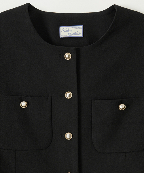 SALON DE YOHN(サロンドヨーン)の「Cuffs Crop Jacket_ Black(テーラードジャケット・レディース・ブラック・SMALL/MEDIUM)」の5枚目の写真