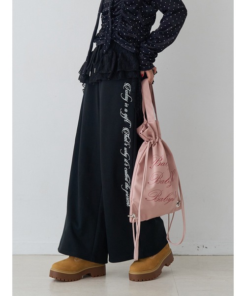 jouetie（ジュエティ）の「レースドッキングスウェットパンツ【セットアップ対応】（スウェットパンツ・レディース・ネイビー/グレー/ブラック・MEDIUM）」の2枚目の写真