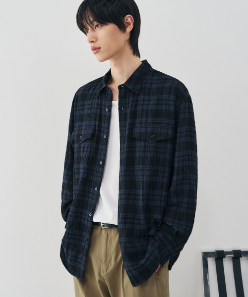 DRAW FIT（ドローフィット）の「ラモンツーポケットシアサーカーチェックシャツ[ブルー]（シャツ/ブラウス・メンズ・その他・MEDIUM/LARGE/X-LARGE）」の3枚目の写真