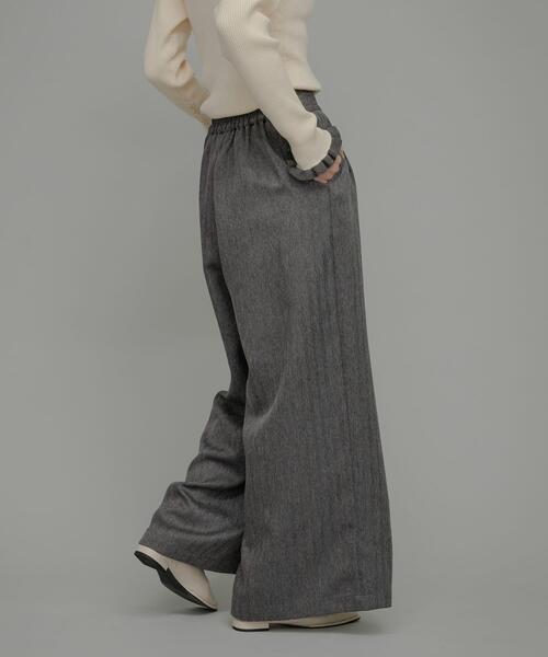 URBAN RESEARCH Sonny Label(アーバンリサーチサニーレーベル)の「ウォッシャブルワイドタックイージーパンツ(その他パンツ・レディース・グレー系その他/ブラック/ブラウン・36/38)」の11枚目の写真