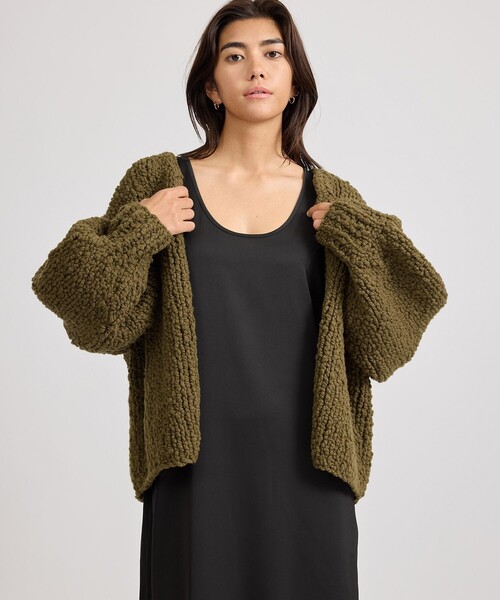 Saturdays NYC（サタデーズ ニューヨークシティ ）の「Halle Hand Woven Cardigan  | WOMEN（カーディガン/ボレロ・レディース・オリーブ/ブラック・M/S）」の6枚目の写真