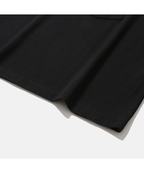 MOIF（モイフ）の「[AW25] BAGGY MOCKNECK L/S TEE / BLACK（Tシャツ/カットソー・メンズ・その他・1(S)/2(M)/3(L)）」の6枚目の写真