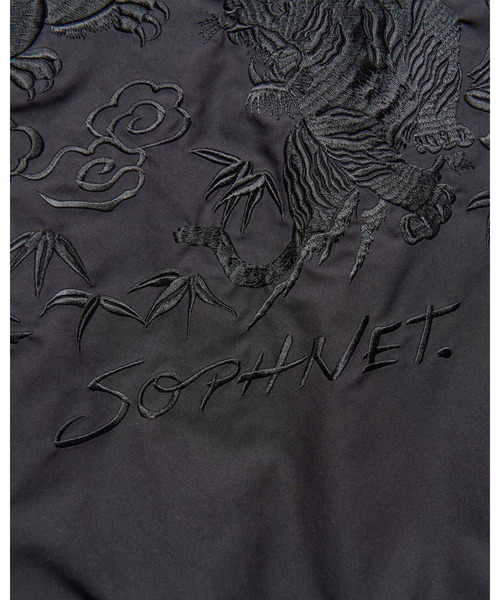 SOPHNET.(ソフネット)の「REVERSIBLE SOUVENIR JACKET(スカジャン・メンズ・ベージュ/ブラック・2/3/1/5/4)」の15枚目の写真