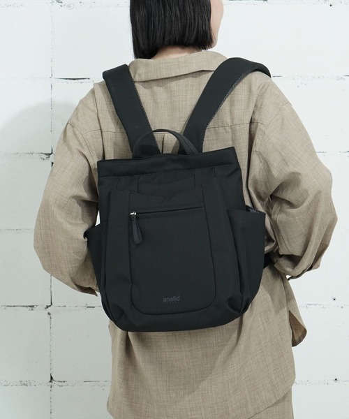 anello GRANDE(アネログランデ)の「"02"≪anello GRANDE≫IRIS/アイリス 10ポケット/12L リュック(バックパック/リュック・レディース・ライトグレー/ブラック・ONE SIZE)」の4枚目の写真