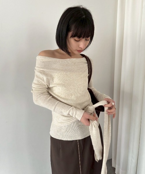 DRWCYS（ドロシーズ）の「ワンショルダーウエストリボントップス（Tシャツ/カットソー・レディース・アイボリー/ブラック・FREE）」の20枚目の写真