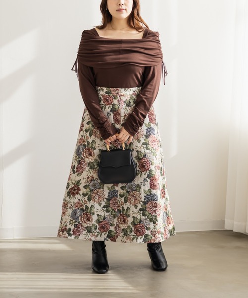 CLETTE(クレット)の「CLETTEオリジナルAラインゴブランスカート(スカート・レディース・ベージュ・4L/3L/LL)」の3枚目の写真