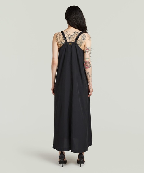 G-STAR(ジースター)の「Slip Dress/AラインVネックキャミワンピース/ロングレングス(ワンピース・レディース・ダークブラック・SMALL/X-SMALL/MEDIUM)」の3枚目の写真