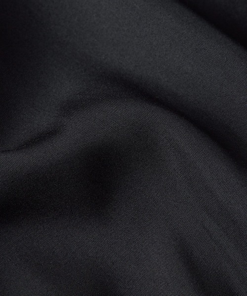 G-STAR(ジースター)の「Slip Dress/AラインVネックキャミワンピース/ロングレングス(ワンピース・レディース・ダークブラック・SMALL/X-SMALL/MEDIUM)」の6枚目の写真