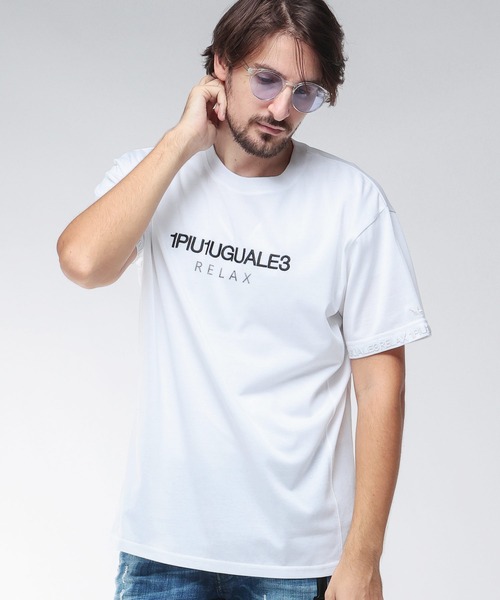 1PIU1UGUALE3 RELAX (ウノピゥウノウグァーレトレ リラックス)の「1PIU1UGUALE3 RELAX (ウノ ピュ ウノ ウグァーレ トレ リラックス) フロント刺繍&バックライン ストーンロゴ 半袖 Tシャツ 1PRUST26087SZ メンズ(Tシャツ/カットソー・メンズ・ホワイト/ブラック・S/M/L/2XL/XL)」の2枚目の写真