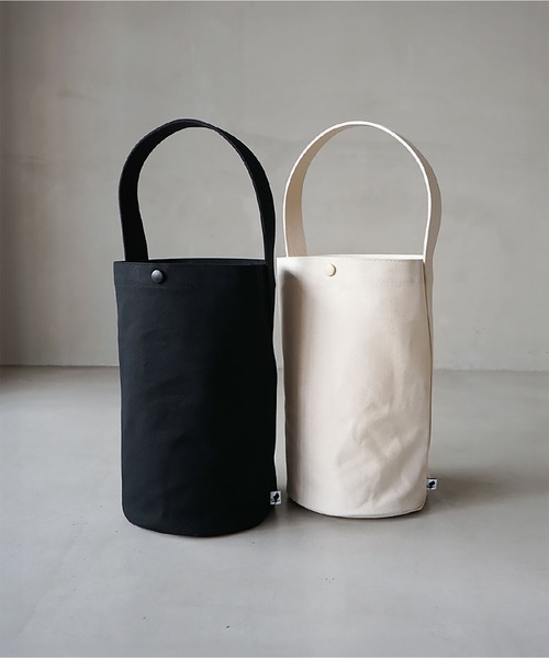 uil [aul]（アウル）の「Emmer ONE SHOULDER BAG（ハンドバッグ・レディース・Black/キナリ・FREE）」の3枚目の写真