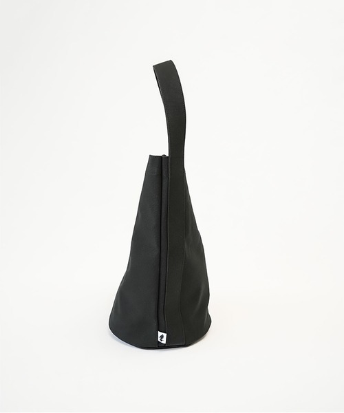 uil [aul]（アウル）の「Emmer ONE SHOULDER BAG（ハンドバッグ・レディース・Black/キナリ・FREE）」の8枚目の写真