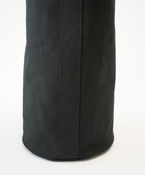 uil [aul]（アウル）の「Emmer ONE SHOULDER BAG（ハンドバッグ・レディース・Black/キナリ・FREE）」の12枚目の写真