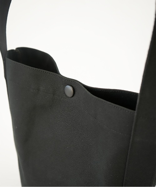 uil [aul]（アウル）の「Emmer ONE SHOULDER BAG（ハンドバッグ・レディース・Black/キナリ・FREE）」の15枚目の写真