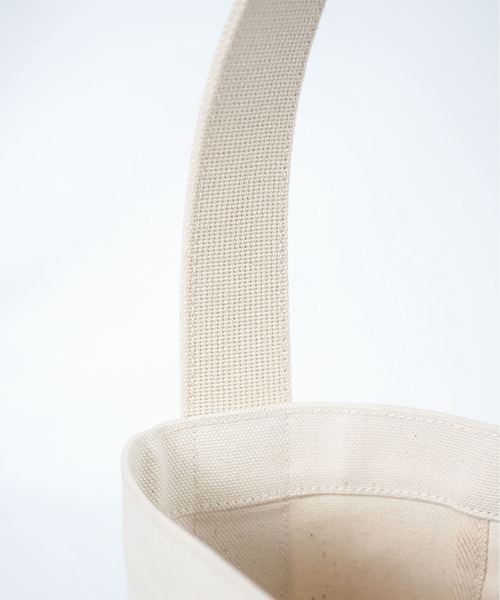 uil [aul]（アウル）の「Emmer ONE SHOULDER BAG（ハンドバッグ・レディース・Black/キナリ・FREE）」の18枚目の写真