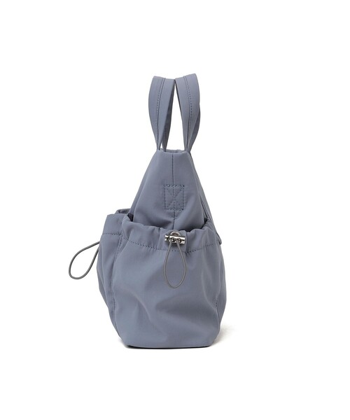 SHIPS Colors（シップス カラーズ）の「SHIPS Colors:ナイロン ギャザー ミニ トートバッグ◇（ショルダーバッグ・レディース・ブラック/ナチュラル/ブルー・ONE SIZE）」の17枚目の写真