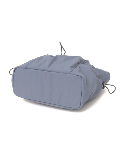 SHIPS Colors（シップス カラーズ）の「SHIPS Colors:ナイロン ギャザー ミニ トートバッグ◇（ショルダーバッグ・レディース・ブラック/ナチュラル/ブルー・ONE SIZE）」の20枚目の写真