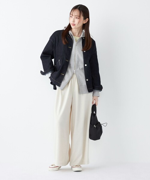 SHIPS Colors（シップス カラーズ）の「SHIPS Colors:ナイロン ギャザー ミニ トートバッグ◇（ショルダーバッグ・レディース・ブラック/ナチュラル/ブルー・ONE SIZE）」の12枚目の写真