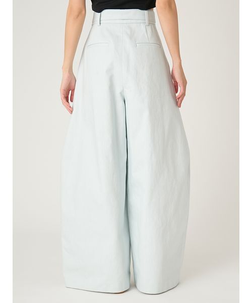 FRAY I.D（フレイアイディー）の「ワイドバレルレッグパンツ（その他パンツ・レディース・ブラック/ライトブルー/キャメル・0/1）」の5枚目の写真